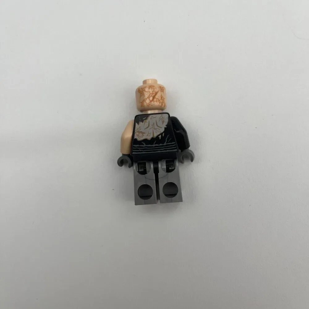Lego Star Wars Anakin Skywalker Transformation Process (Burnt) minifigure sw082